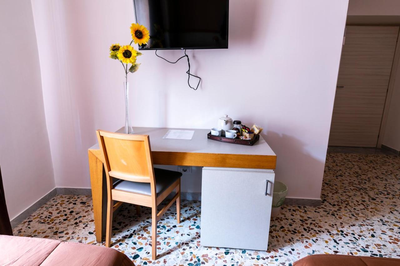 Spira Mirabilis Napoli Otel Dış mekan fotoğraf